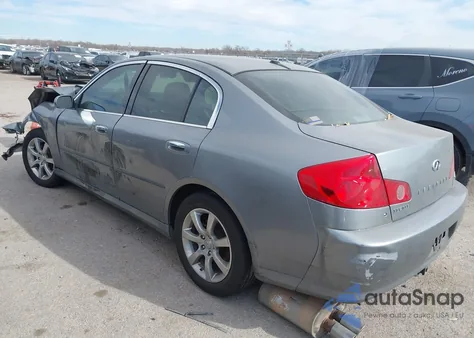 2005 Infiniti G35 z USA, uszkodzony, nr VIN JNKCV51E35M209219